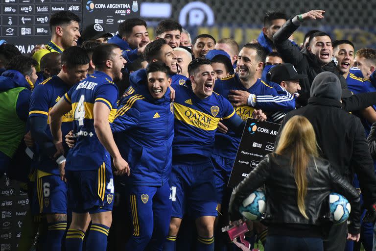 A pedir de Boca: en la fría noche de La Plata, el Xeneize celebró en los penales