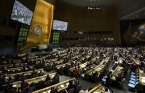 Die UN-Vollversammlung hat das erste globale Abkommen über den Waffenhandel angenommen. Der Kontrollvertrag soll zum ersten Mal weltweite Standards für den Handel mit konventionellen Waffen schaffen