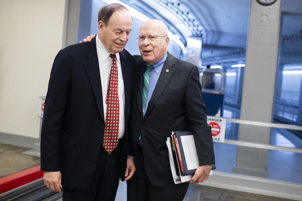 Sens. Richard Shelby, R-Ala., and Patrick Leahy, D-Vt., in the Senate subway. (Tom Williams / CQ-Roll Call, Inc via Getty Images)