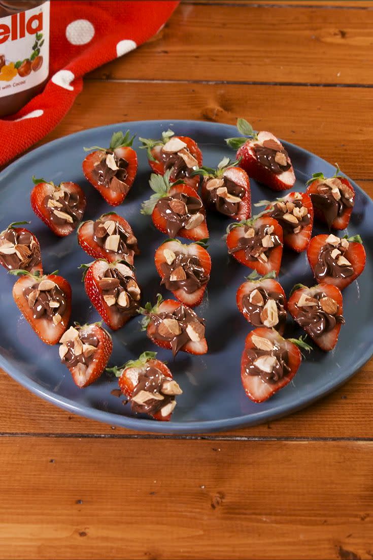 Nutella Stuffed Strawberries