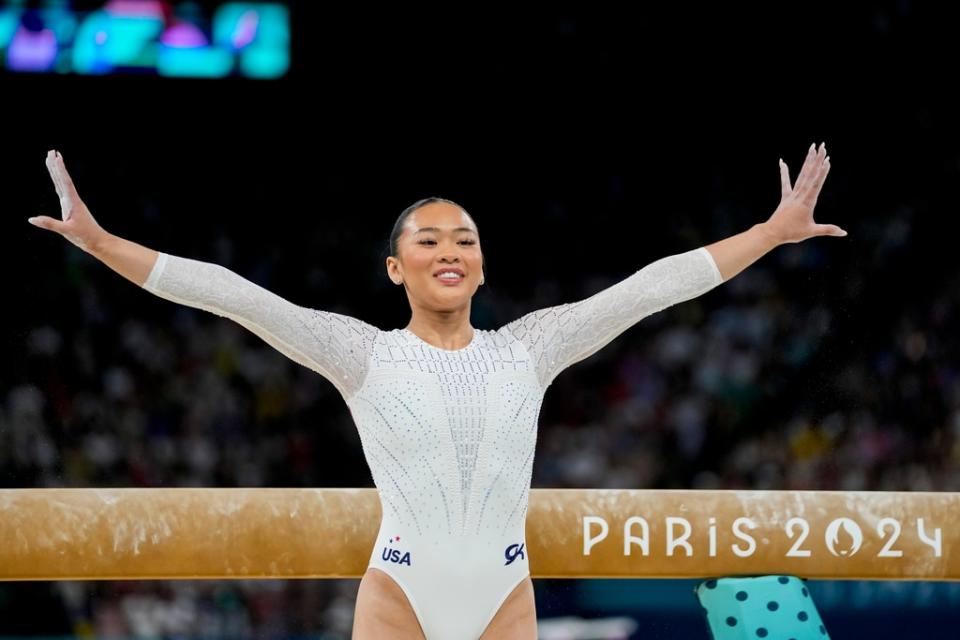 Olympic Gymnast Suni Lee Explains Why She Fell Off Balance Beam Yahoo