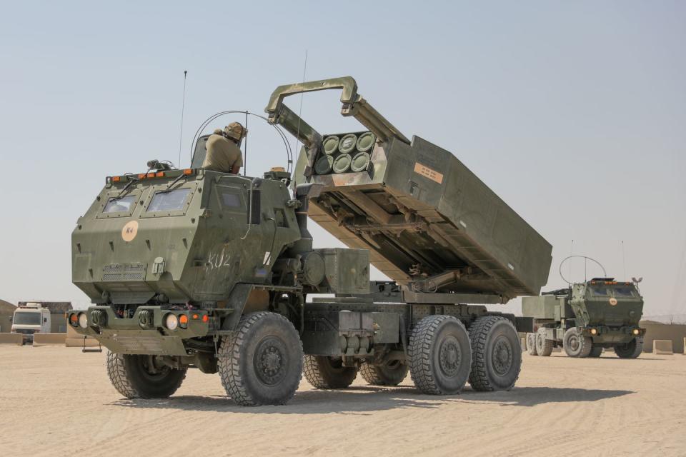 soldiers from alpha battery, 2nd battalion, 130th field artillery regiment out of the kansas national guard trained with their high mobility artillery rocket systems on camp arifjan, kuwait, sept 20, 2022 us army photo by sgt nicholas ramshaw