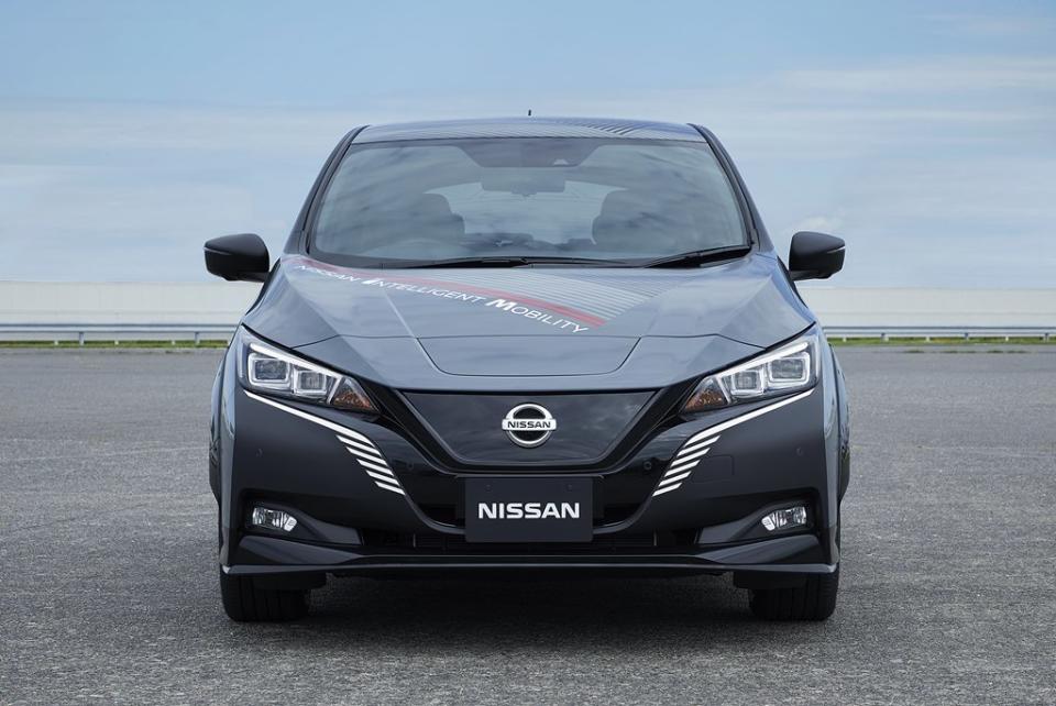 輸人不輸陣，NISSAN電動車技術大躍進、發表雙電動馬達實驗車預告