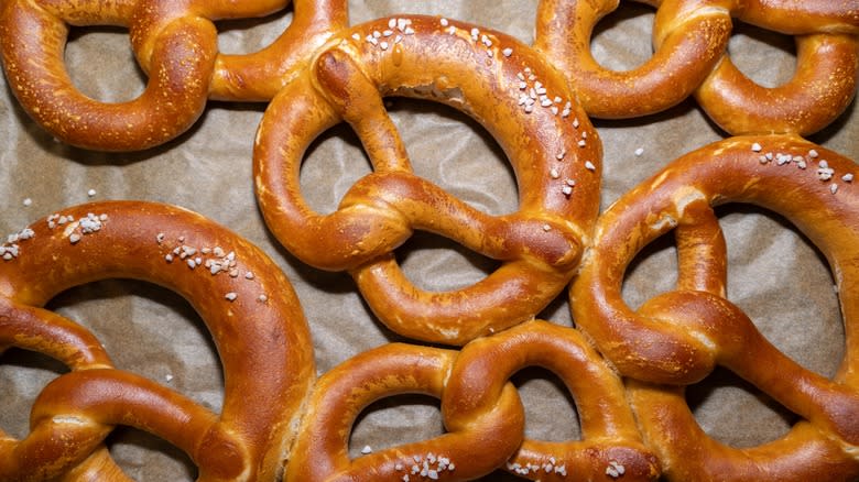 soft pretzels 