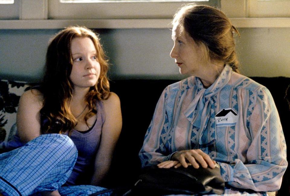Lauren Ambrose, left, and Frances Conroy are shown in a scene from HBO’s Six Feet Under