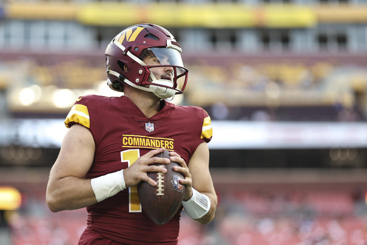 3 Mid-Round Quarterbacks Who Could Finish as the Best QB in 2022 Fantasy  Football - Roto Street Journal