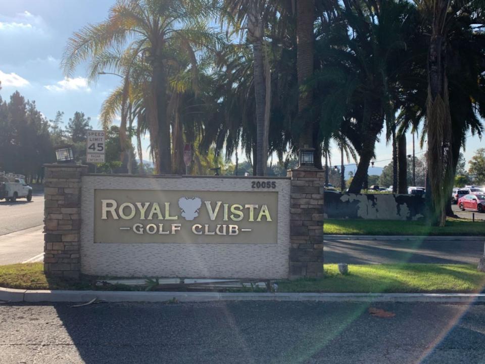 羅蘭岡Royal Vista高爾夫球場入口處。（記者啟鉻／攝影）