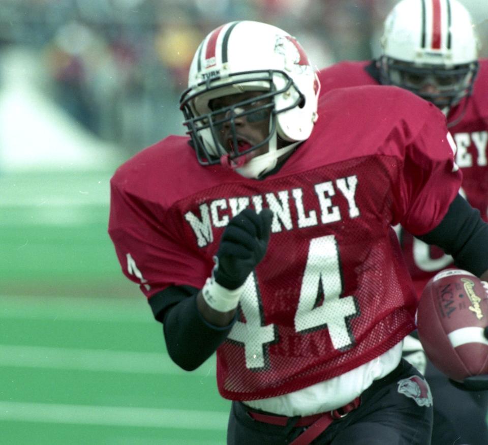 McKinley running back DeMarlo Rozier gets loose during the team's 1997 national championship season.