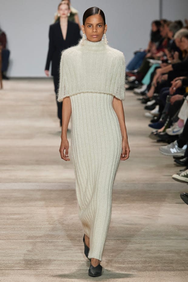 <p>A look from Jil Sander's Fall 2020 show. Photo: Imaxtree</p>