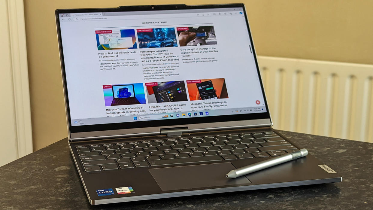  Lenovo ThinkBook Plus (Gen 4). 