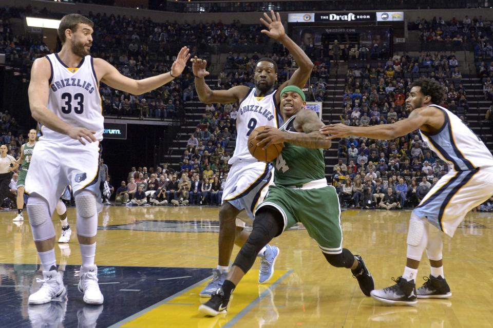 No matter how many Grizzlies tried, they couldn't stop Isaiah Thomas on Tuesday. (AP)