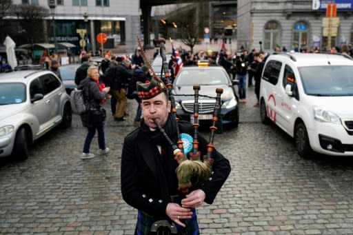 A Scottish bagpiper accompanied the eurosceptic Brexit party MEPs as they left the European Parliament for the last time