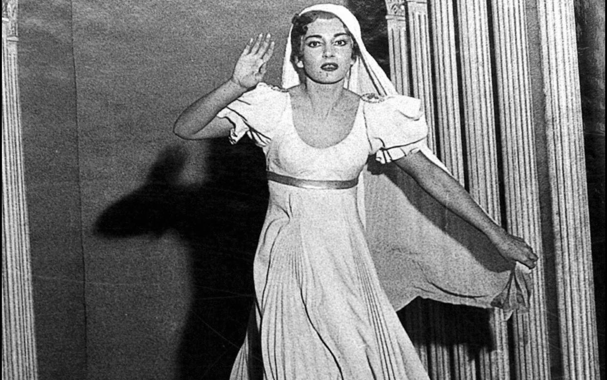 Maria Callas in La vestale