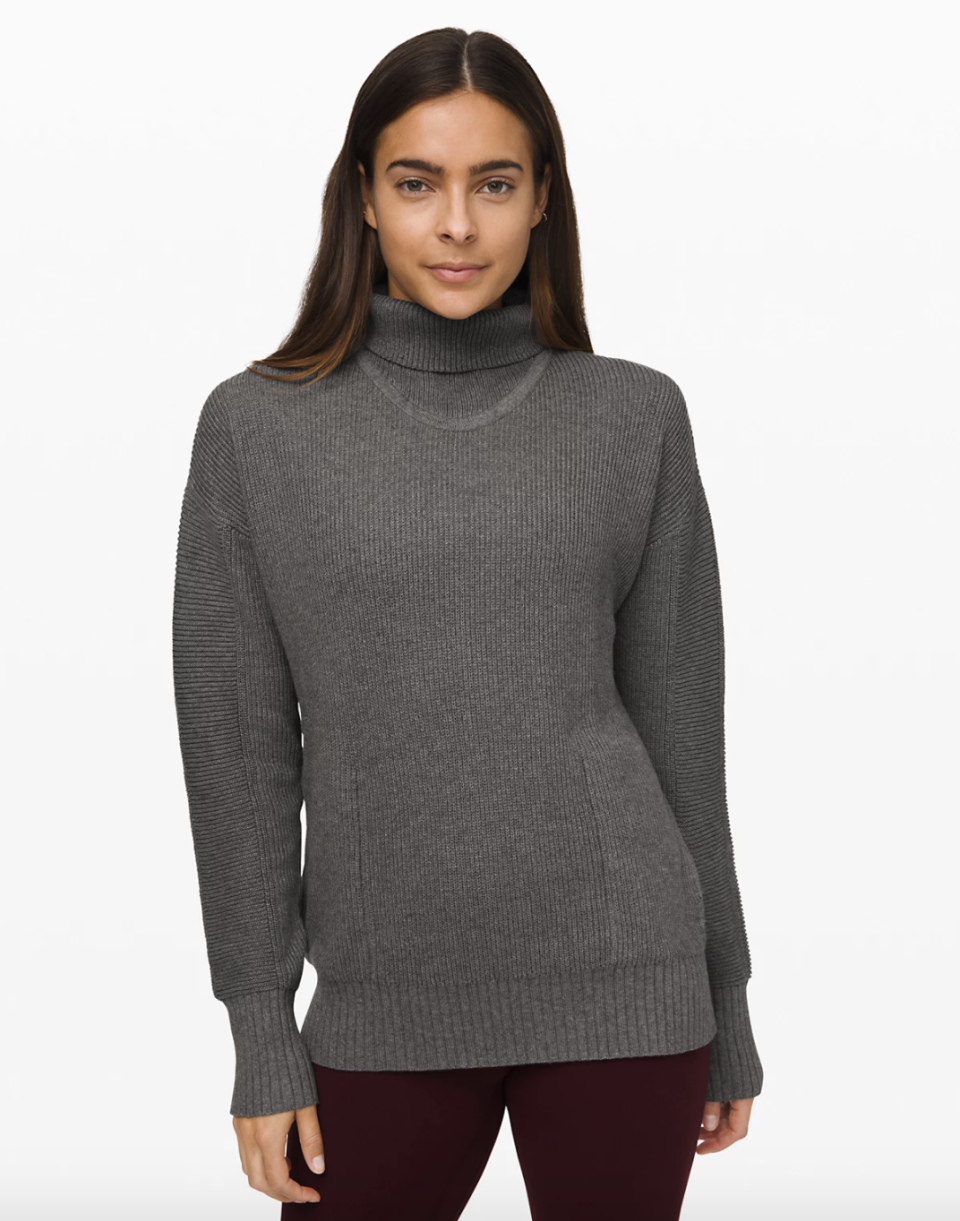 Cozy Calling Turtleneck in heathered core