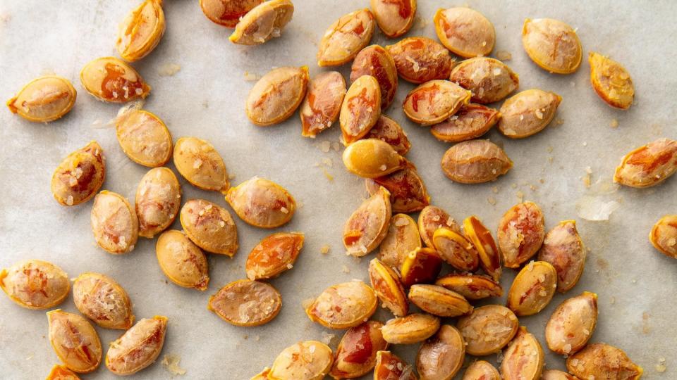 roasted pumpkin seeds delishcom