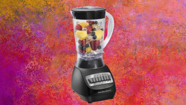 Save a massive 50% on Ninja Foodi Smoothie Blender at $49