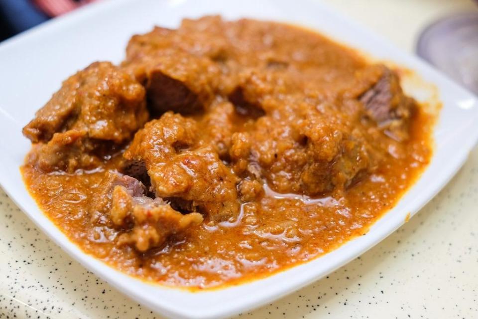 Dju Dju Indonesian Nasi Padang - Mutton Rendang