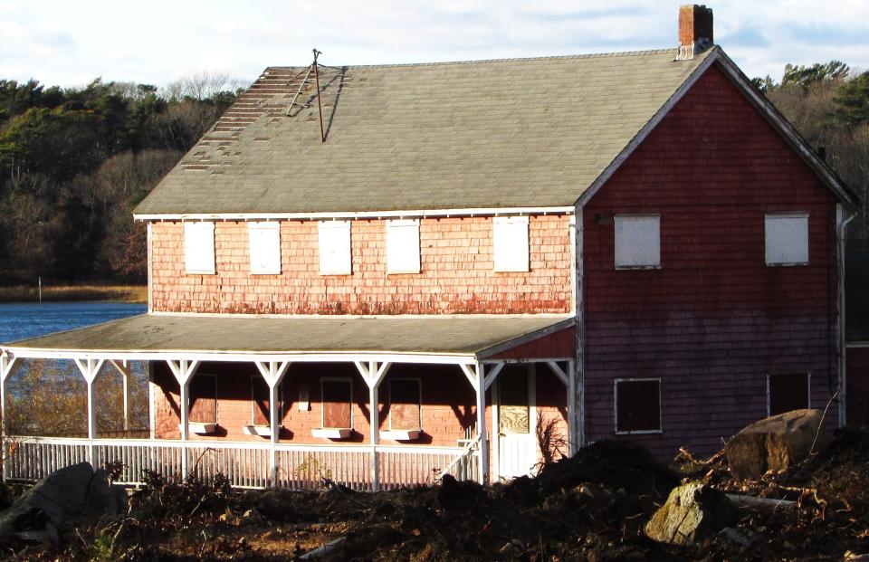 The Bourne Historical Commission on Dec. 12 approved razing the century-old main house at the former Animal Rescue League of Boston summer camp along Squeteague Harbor in Cataumet. A handful of Cataumet residents urged the board to approve a demolition delay order.