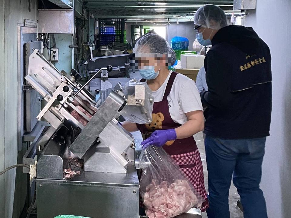 台中市食安處啟動「肉類加工食品製造業稽查專案」。（圖：食安處提供）