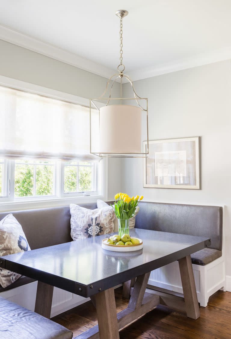 12) A Neutral Breakfast Nook