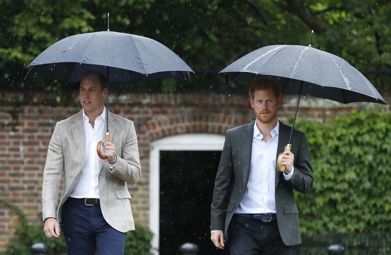 the duke and duchess of cambridge and prince harry visit the white garden in kensington palace