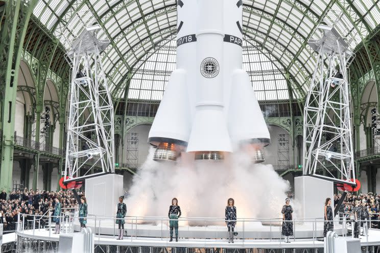 Fashion Week de Paris : Chanel ouvre les portes de son centre spatial