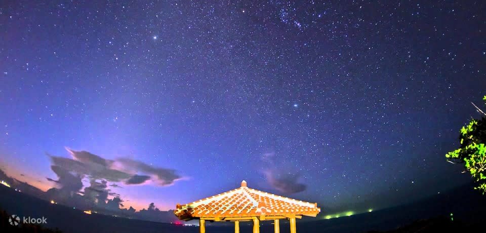 Okinawa Stargazing Trip with Taxi/Private Chartered Car Transfer. (Photo: Klook SG)