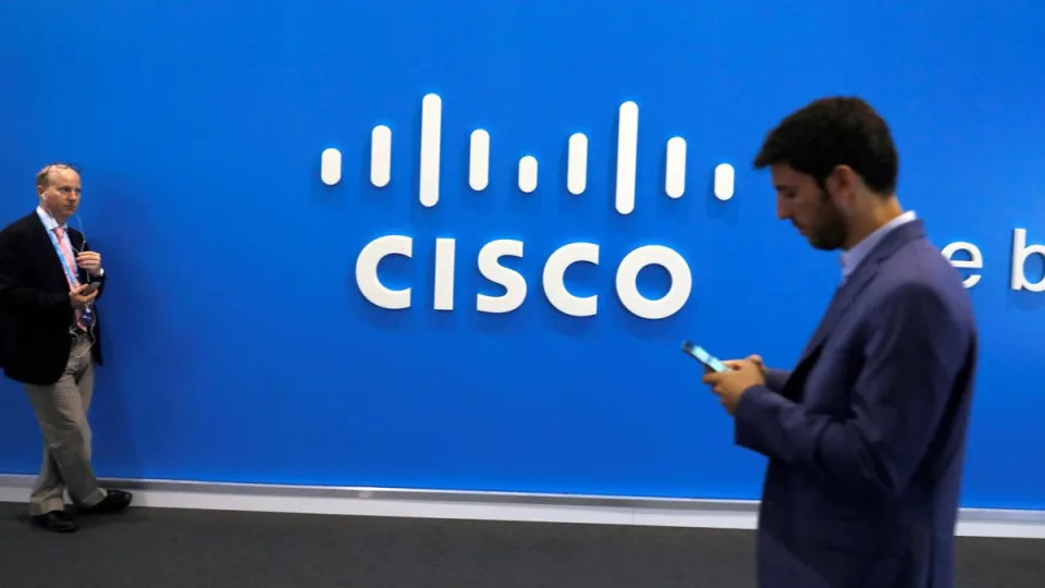 A qué se dedica Cisco Systems?
