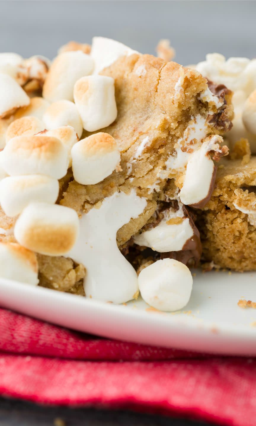 Gooey S'mores Cookie Bars