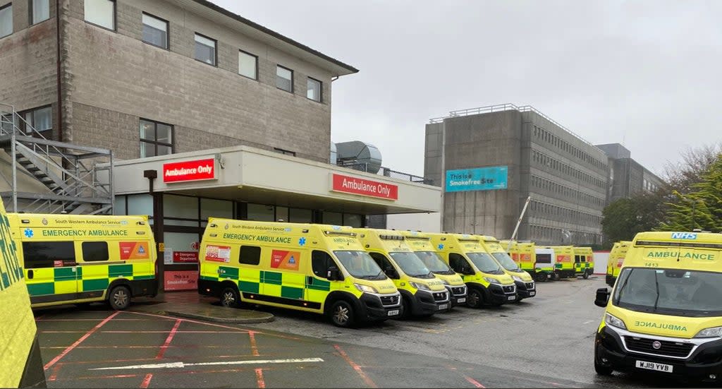 Ambulances queueing to drop off patients at the A&E at Treliske hospital in Truro, Cornwall (Faye Shepherd vias Twitter)