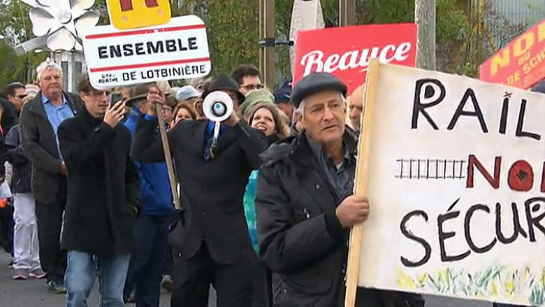 Lac-Mégantic residents march for better rail safety