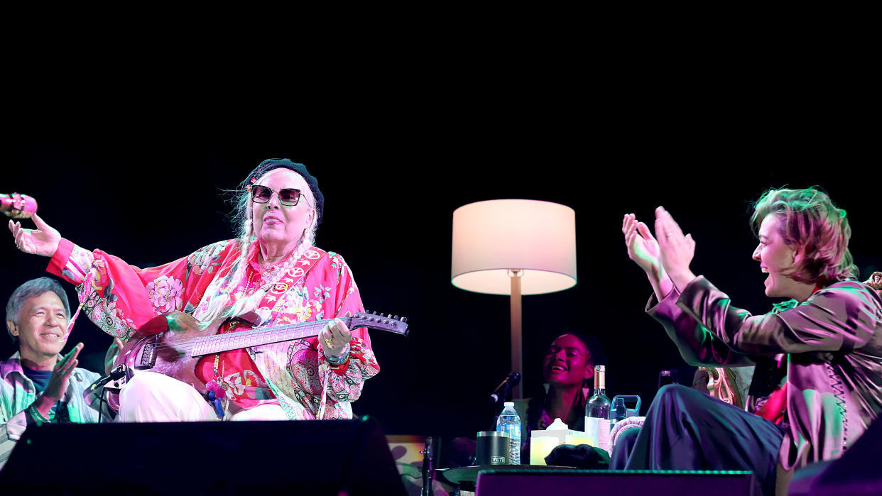   Joni Mitchell (L) and Brandi Carlile perform in concert during "Joni Jam" honoring Joni Mitchell at Gorge Amphitheatre on June 10, 2023 in George, Washington 