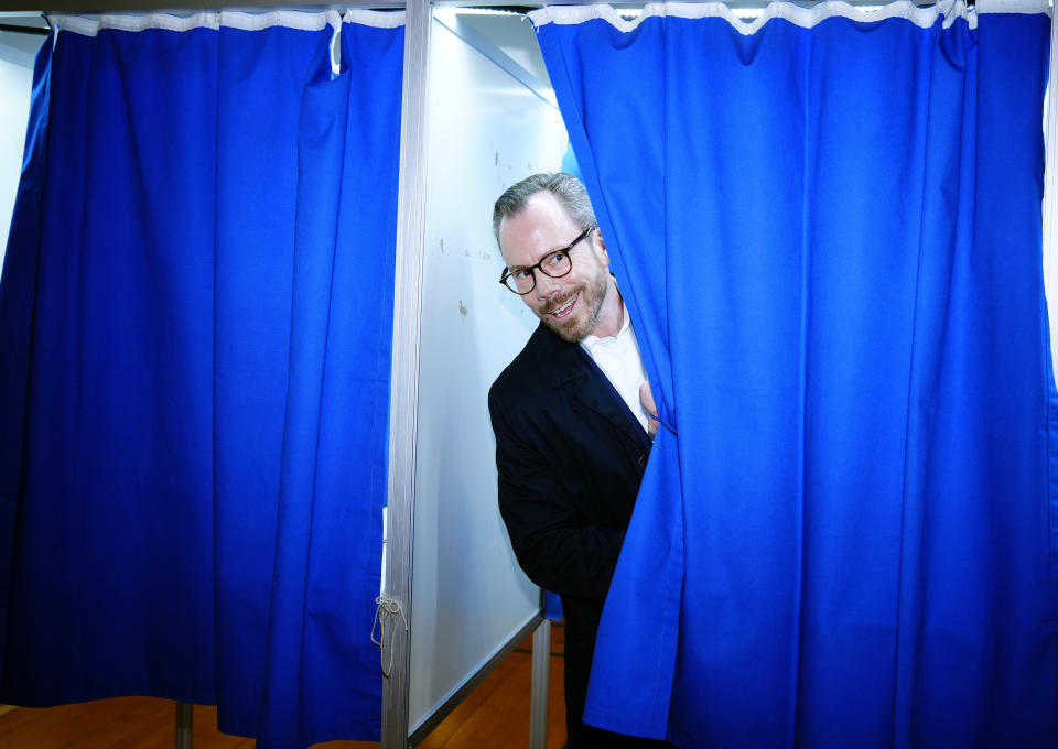 Head of Denmark's Liberal Party Jakob Ellemann-Jensen votes at Rude Skov School in Birkeroed, Denmark, Tuesday, Nov. 1, 2022. Polling stations have opened across Denmark in elections expected to change the Scandinavian nation’s political landscape, with new parties hoping to enter parliament and others seeing their support dwindle. (Bo Amstrup /Ritzau Scanpix via AP)