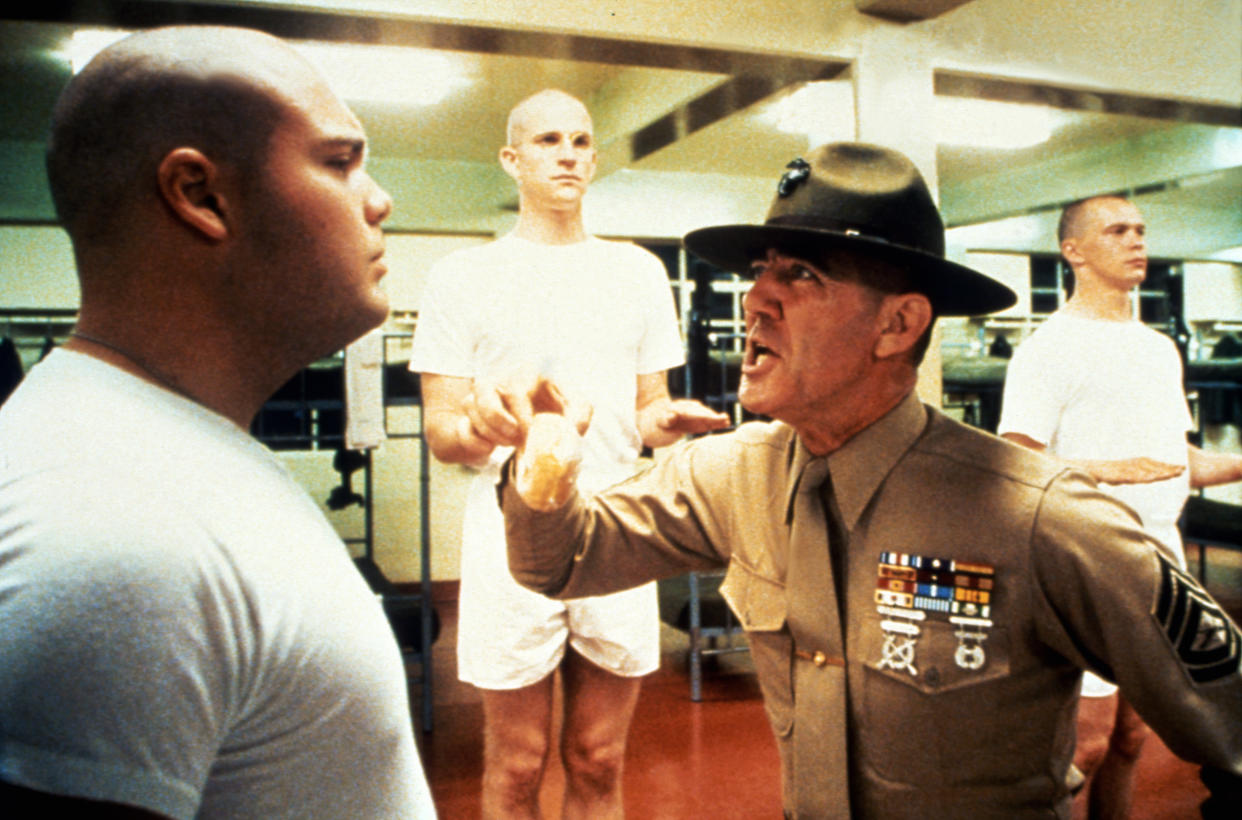 Los actores Vincent d'Onofrio, Matthew Modine y R.Lee Ermey en el set de 