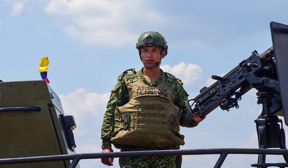 Conozca los requisitos para iniciar el proceso de selección en la Armada Nacional y Fuerza Aérea de Colombia. Imagen tomada de Twitter @ArmadaColombia