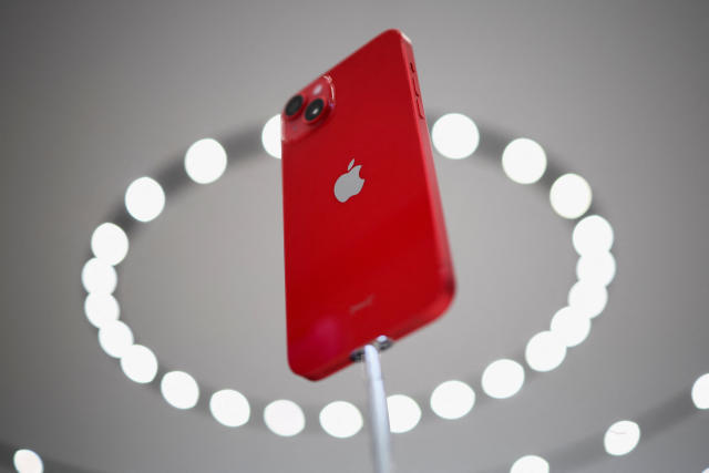 Apple su apunta a la inflación con iPhone 14, más caro fuera de EEUU