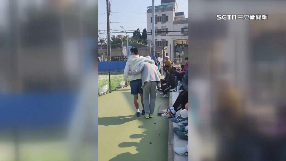 新竹縣網球場地害多名選手受傷，導致選手逼不得已退賽。