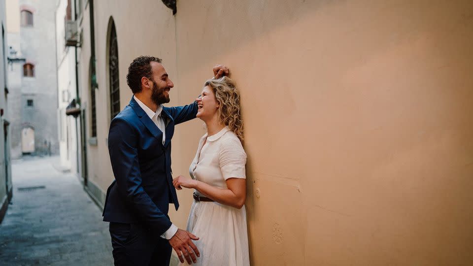 Dario and Kacie knew they wanted to be together, despite initially living in different countries. - Jamie Lee (@JamieInItalyPhoto/JamieInItaly.com)