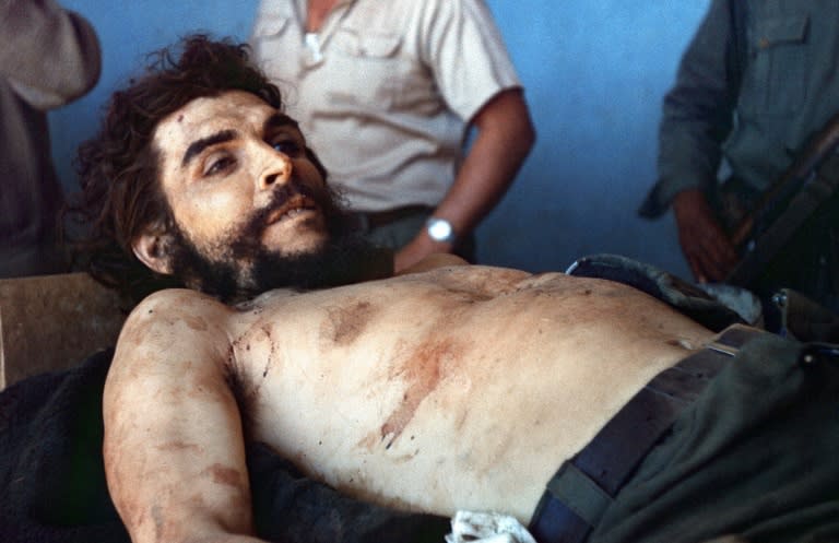 The body of Ernesto "Che" Guevara, the Argentine-born hero of Latin American revolutionaries went on public display in October 1967 after his capture and killing by Bolivian forces and CIA agents