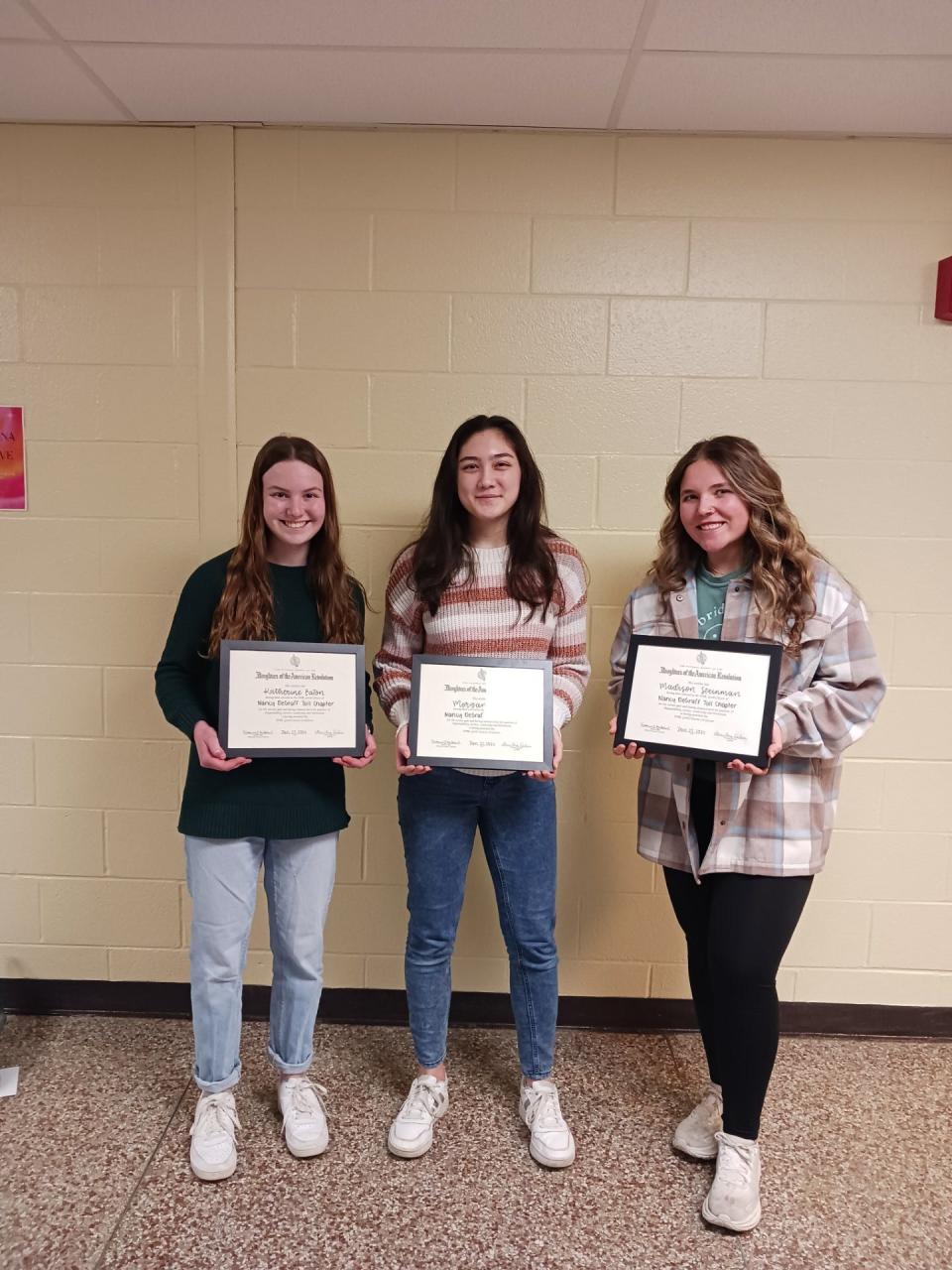 Winners of the 2024 Good Citizens program are (from left): Katherine Eaton, second place; Morgan Kay, third place; and Madison
Steinman, first place.