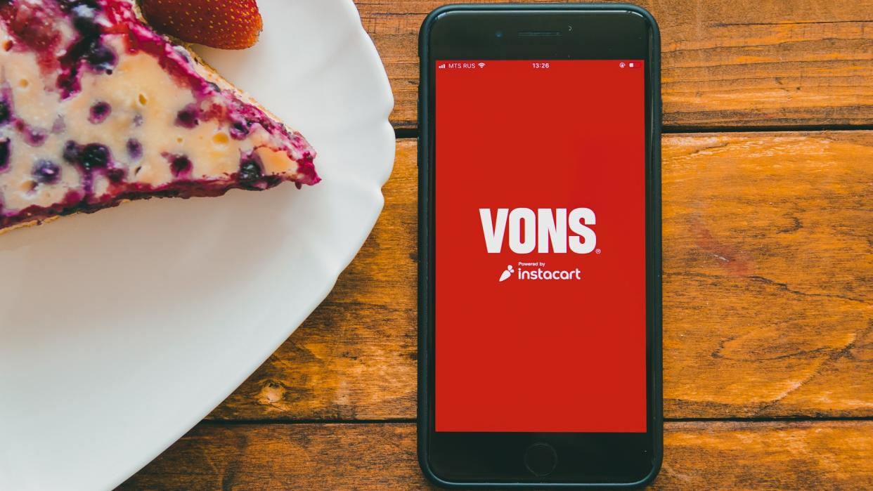 Vons grocery delivery smartphone app