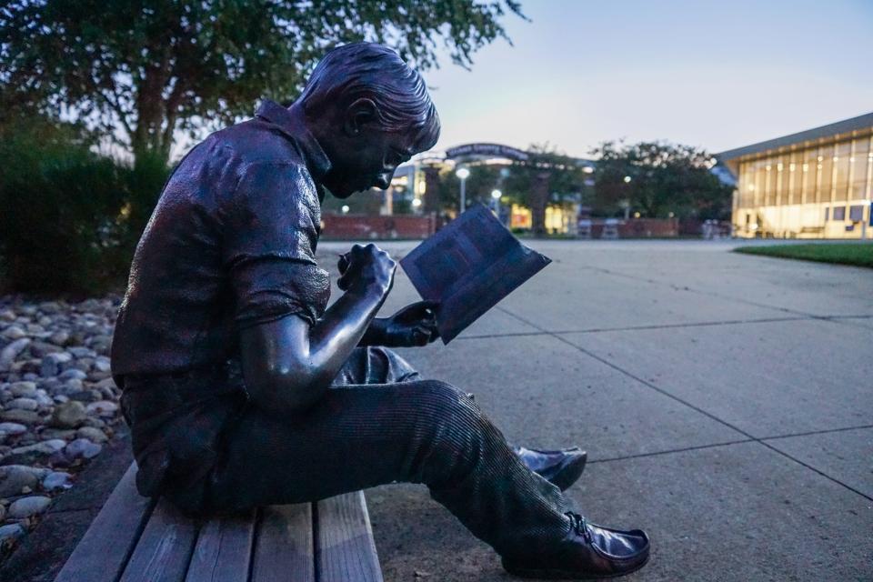 Twenty bronze life-art pieces from the Seward Johnson Atelier can now be seen on the Ocean County College campus.