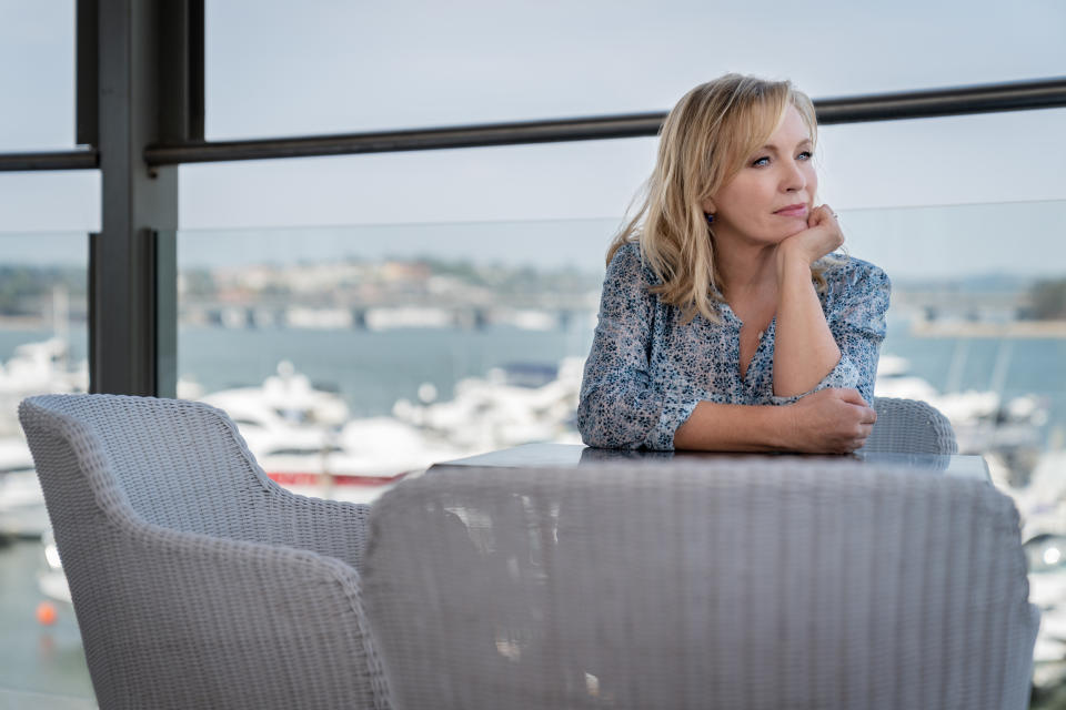 Rebecca Gibney as Julie Rafter in Back To The Rafters