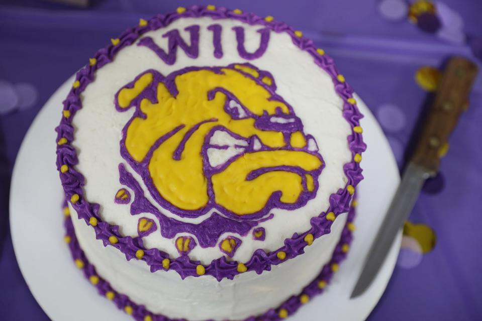 A cake with Western Illinois University's logo is seen from Shelby Bowman's LOI signing.
