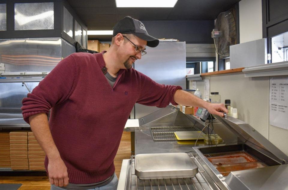 After purchasing Pisanello’s Pizza in 2019, Ethan Valdez faced multiple unexpected challenges, including a walk-in refrigerator that stopped working right after Thanksgiving last year. The crisis spurred an early start to a remodeling project, and the shop is now better than ever.