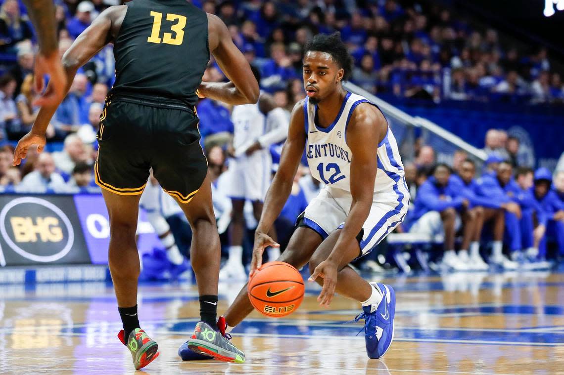 Kentucky is counting on Antonio Reeves (12), a transfer from Illinois State, to be a consistent perimeter threat to score in 2022-23.