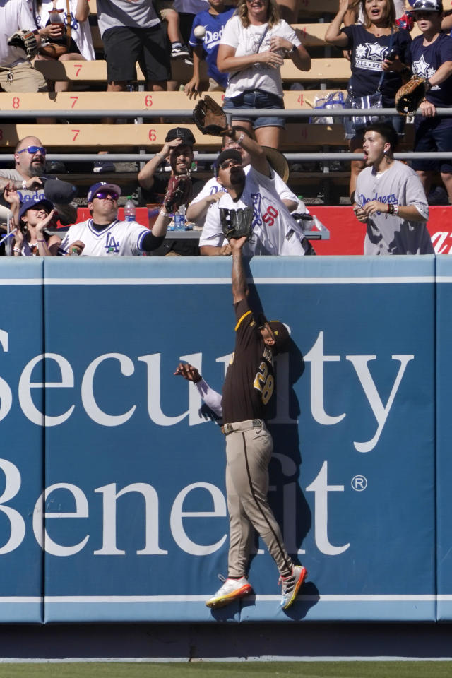 Dodgers-Padres: Freeman, Trea beat Snell; Julio Urías stays hot