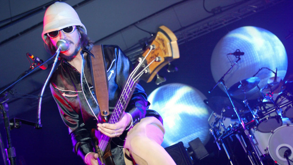  Les Claypool of Primus performs on the opening night of their "Tour De Fromage". Photo by J. Shearer/WireImage) 