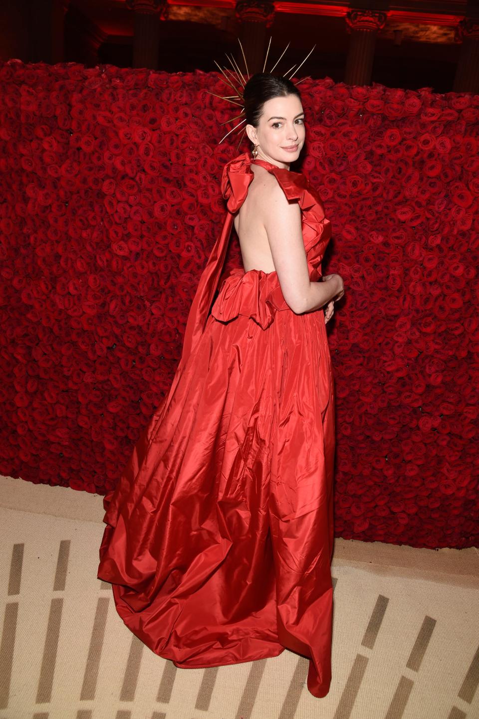 Anne Hathaway attends the Heavenly Bodies: Fashion & The Catholic Imagination Costume Institute Gala at The Metropolitan Museum of Art