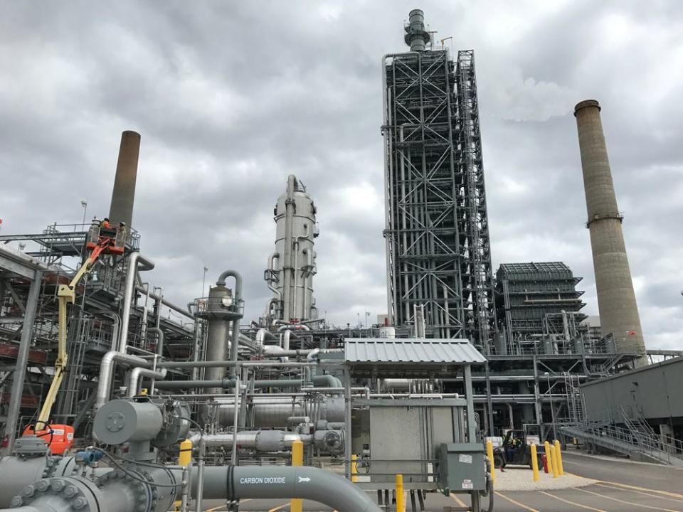  Equipment used to capture carbon dioxide emissions at a coal-fired power plant owned by NRG Energy where carbon collected from the plant will be used to extract crude from a nearby oilfield in Thomspsons, Texas.